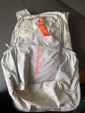 Becojadde women off white hiking bag orange  Accents — Lightweight Everyday Pack